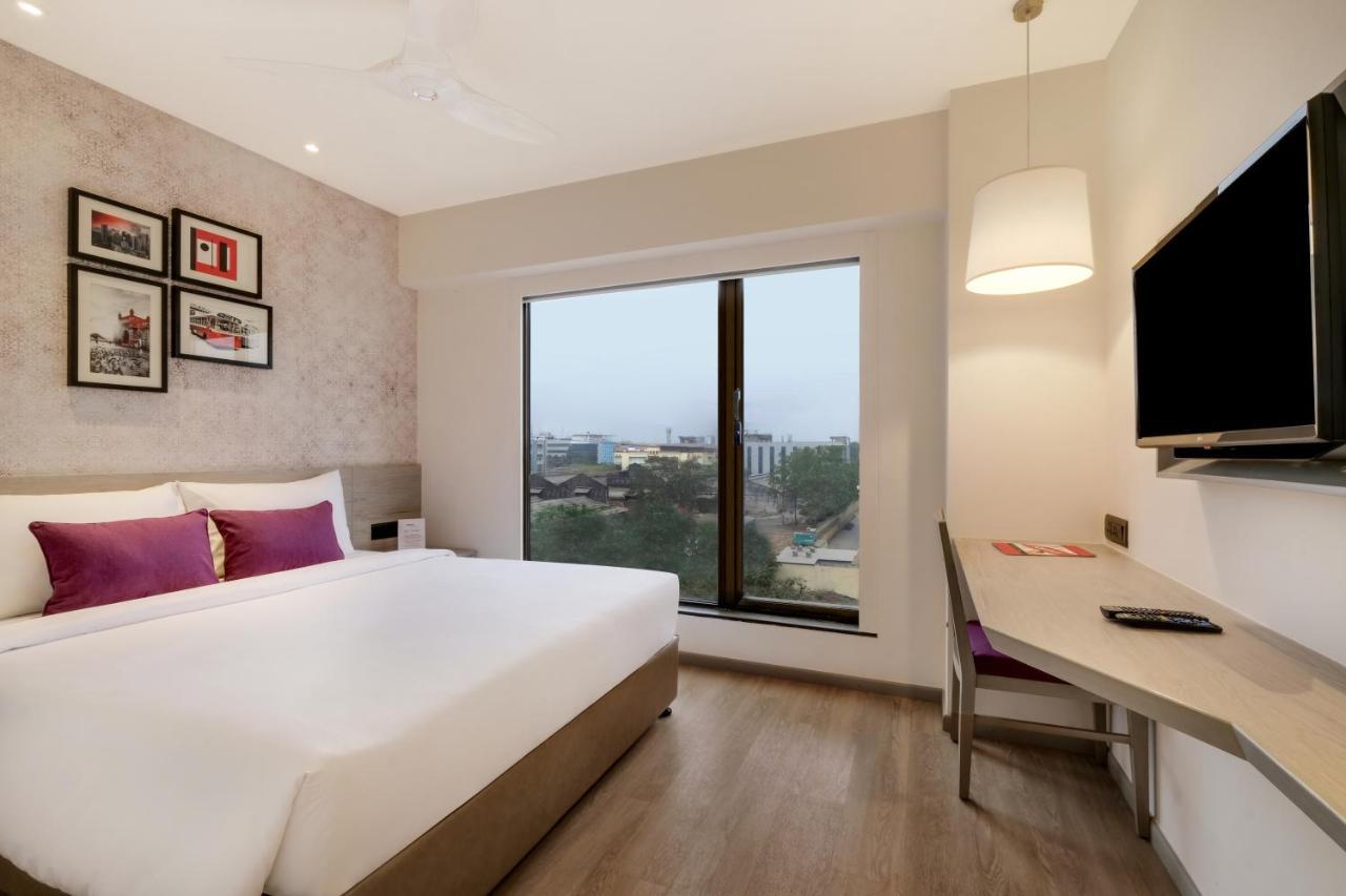 7 Apple Hotel Mahape, Нави Мумбаи Экстерьер фото