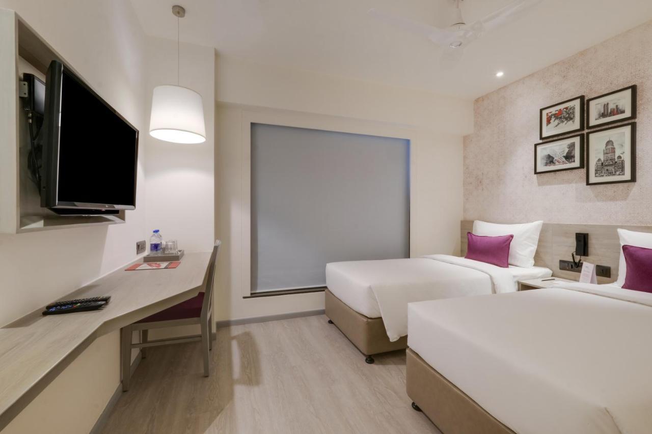 7 Apple Hotel Mahape, Нави Мумбаи Экстерьер фото